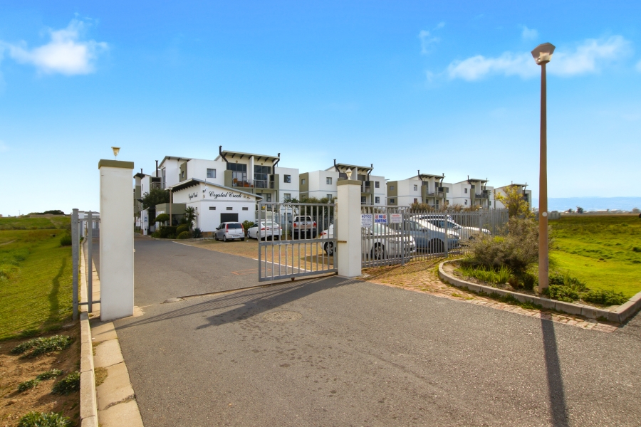2 Bedroom Property for Sale in Whispering Pines Western Cape